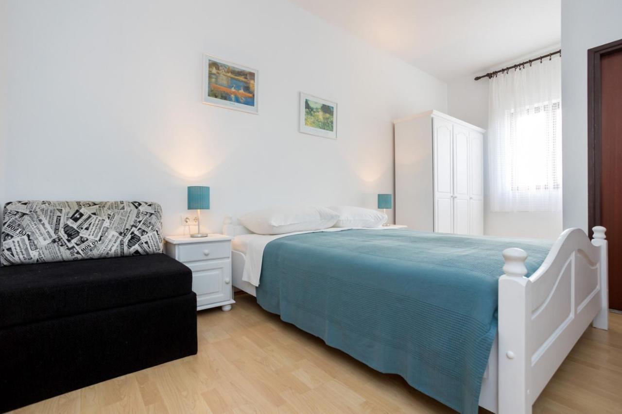 Dubasa B&B Vantacici Exteriér fotografie