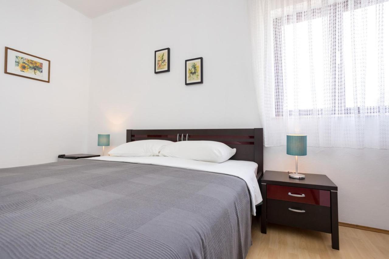 Dubasa B&B Vantacici Exteriér fotografie